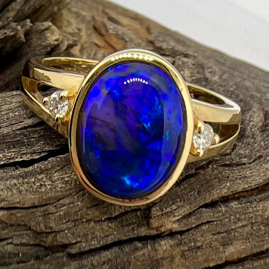 Madame Mystique 14k Gold Ring