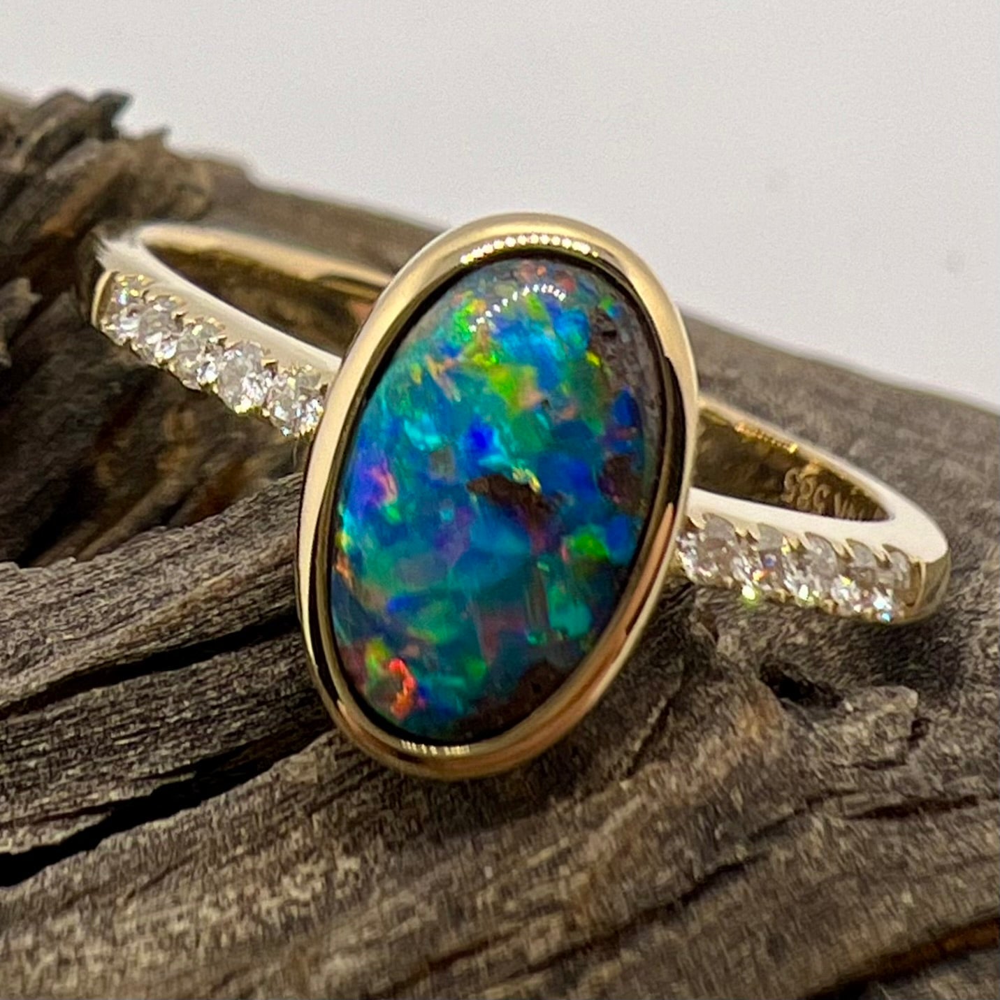 Outback Sunset Oasis 14K Gold Ring